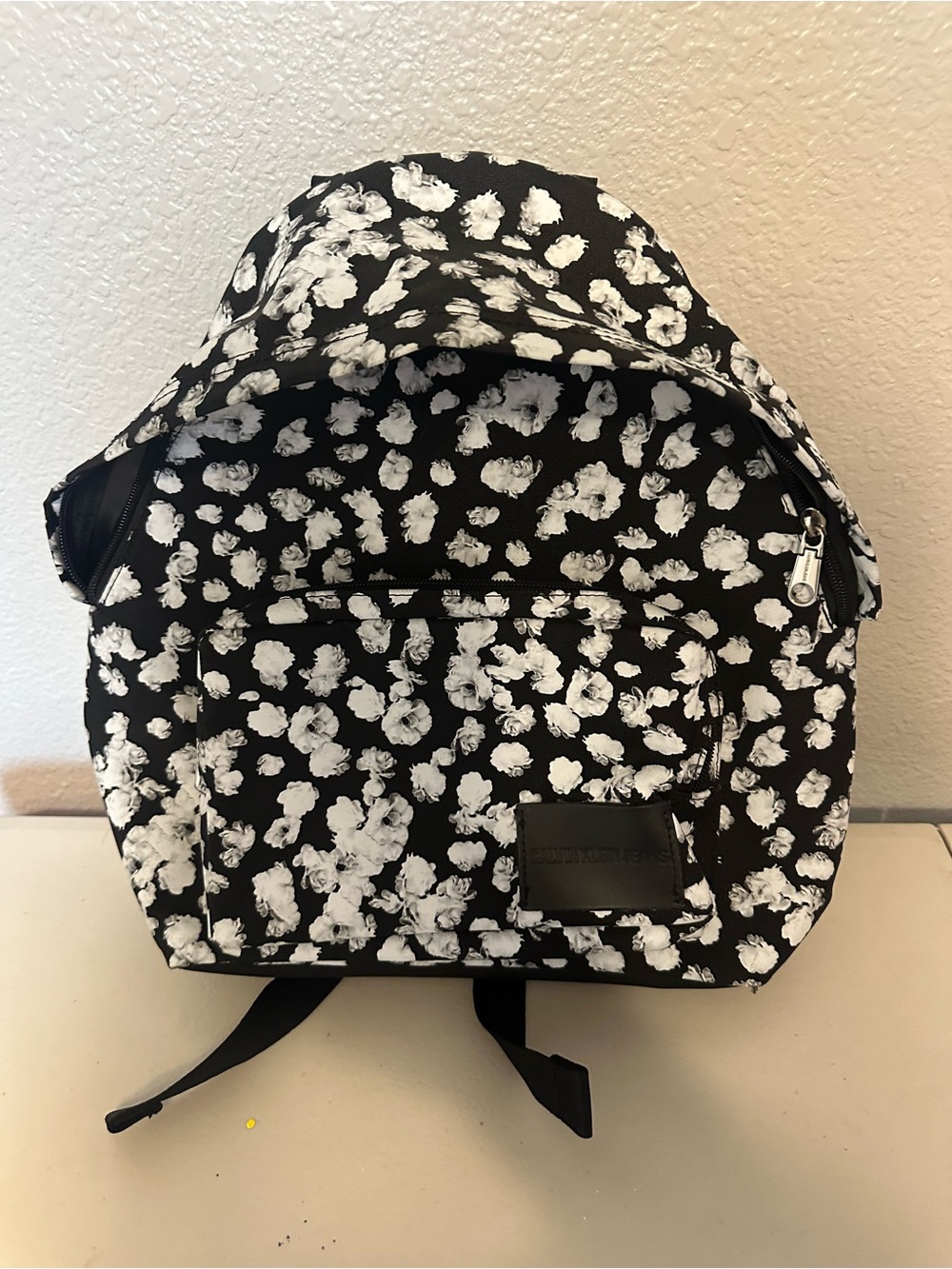 Black & White Floral Backpack - Women's Everyday Bag Calvin Klein
